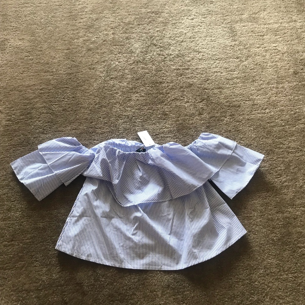 Off shoulder float stripe blouse